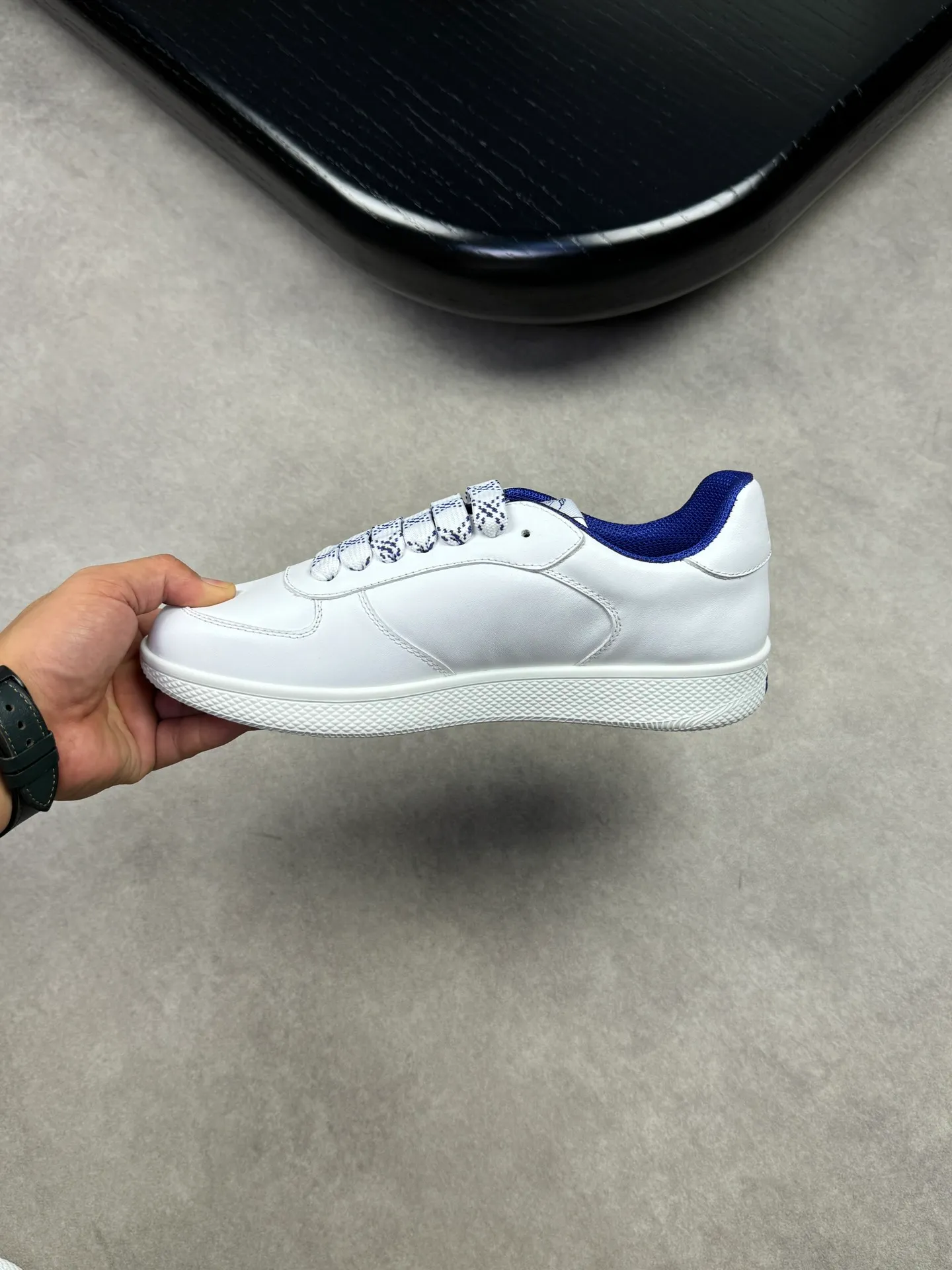 p420💰Men's shoes [BURBERRY] Burberry - High-end quality original order 🔍🔍🔍 - Upper: imported 🔝 Napa calfskin, 3D color printed brand totem on shoe body, tongue brand cloth label, heel air-pressure brand totem - Inner: canvas lining, feet; water-dyed cowhide - Outsole: ultra-light TPR rubber; two-color molded outsole -Ultra-high quality control and fine workmanship: outstanding (high-end, extravagance, grade) -Size: 38-44 (45, 46, can be customized)
